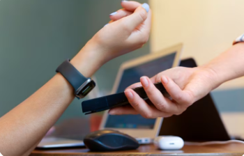 Gadai Jam Tangan Terdekat